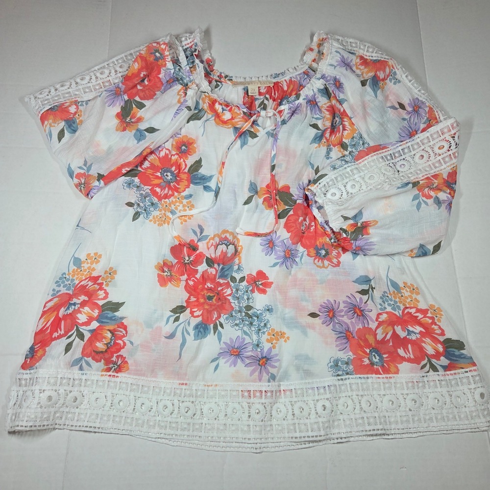Good Days Only Floral Peasant Blouse 2X White Lace Trim Crochet Boho Top